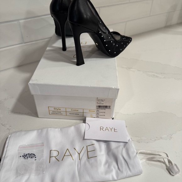 NEW - RAYE Hera Pump in Black Mesh - Size 5 - Picture 9 of 14